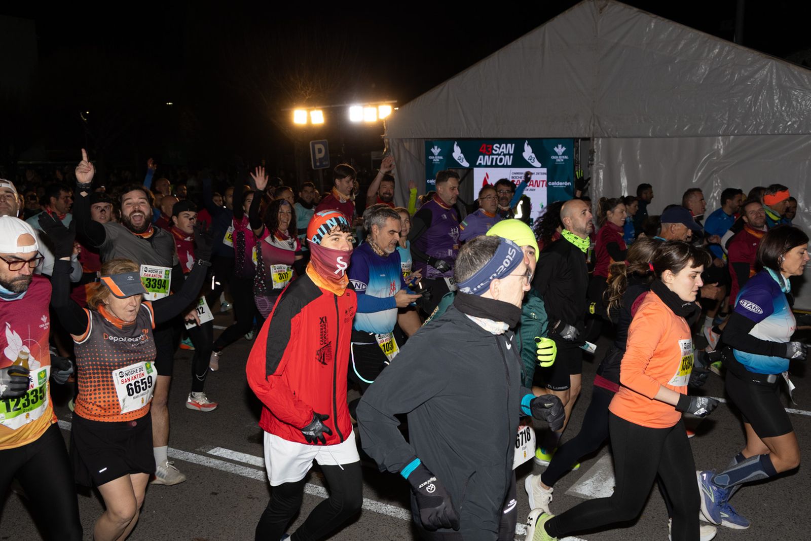 Encuéntrate en la salida de la Carrera de San Antón 2026, en imágenes (2)
