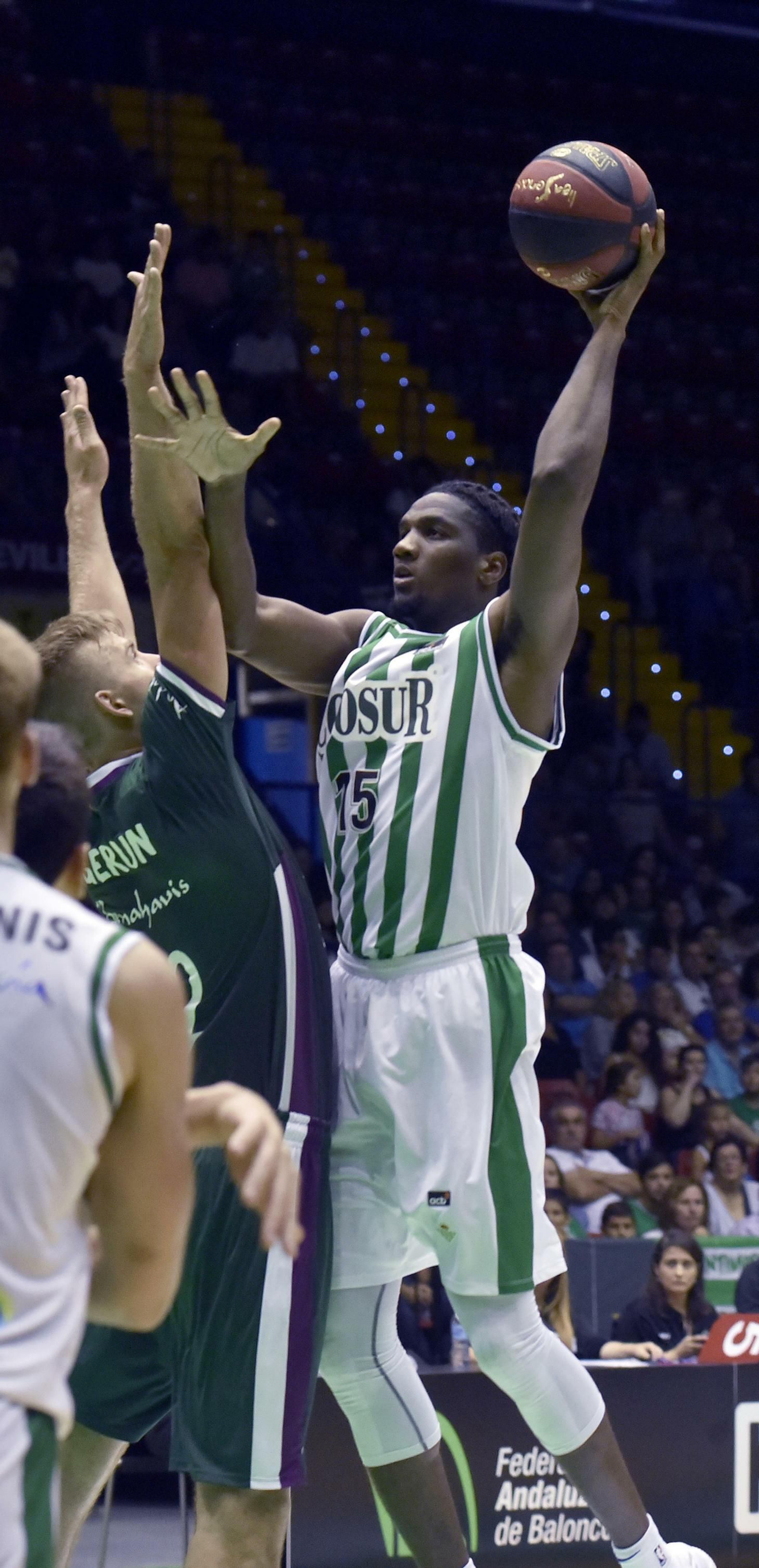 Las fotos del Real Betis-Unicaja de la Copa de Andalucía