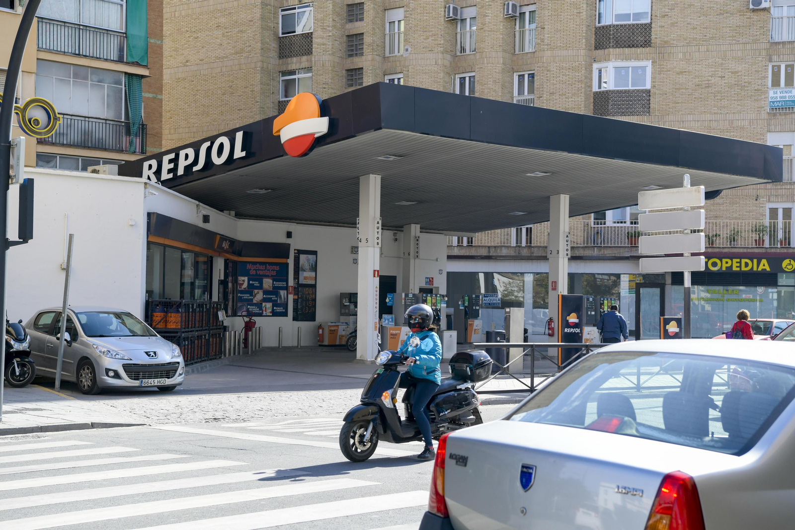 Ya puedes ver dónde está la gasolina más barata usando Google Maps