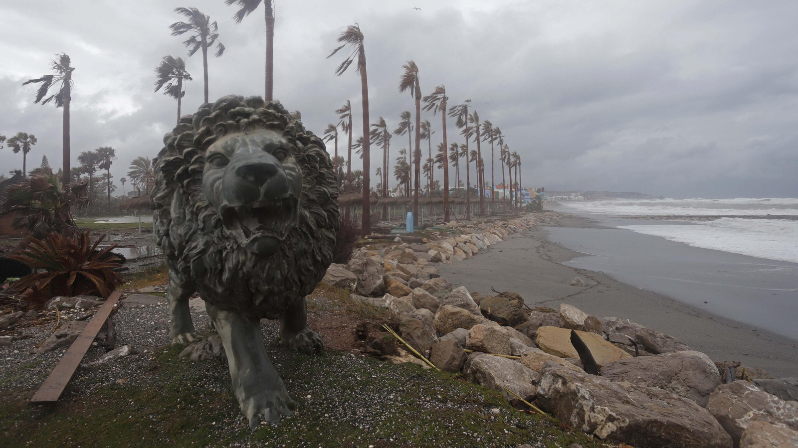 Fotos del restaurante Trocadero Sotogrande tras el temporal