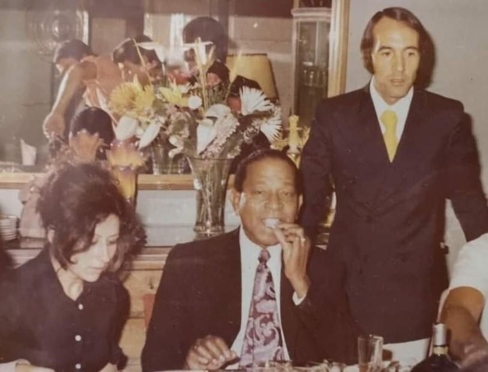 Julio Iglesias, Lola Flores o Camarón en Huelva: Las imágenes más inéditas del famoso Club Raúl de Lepe