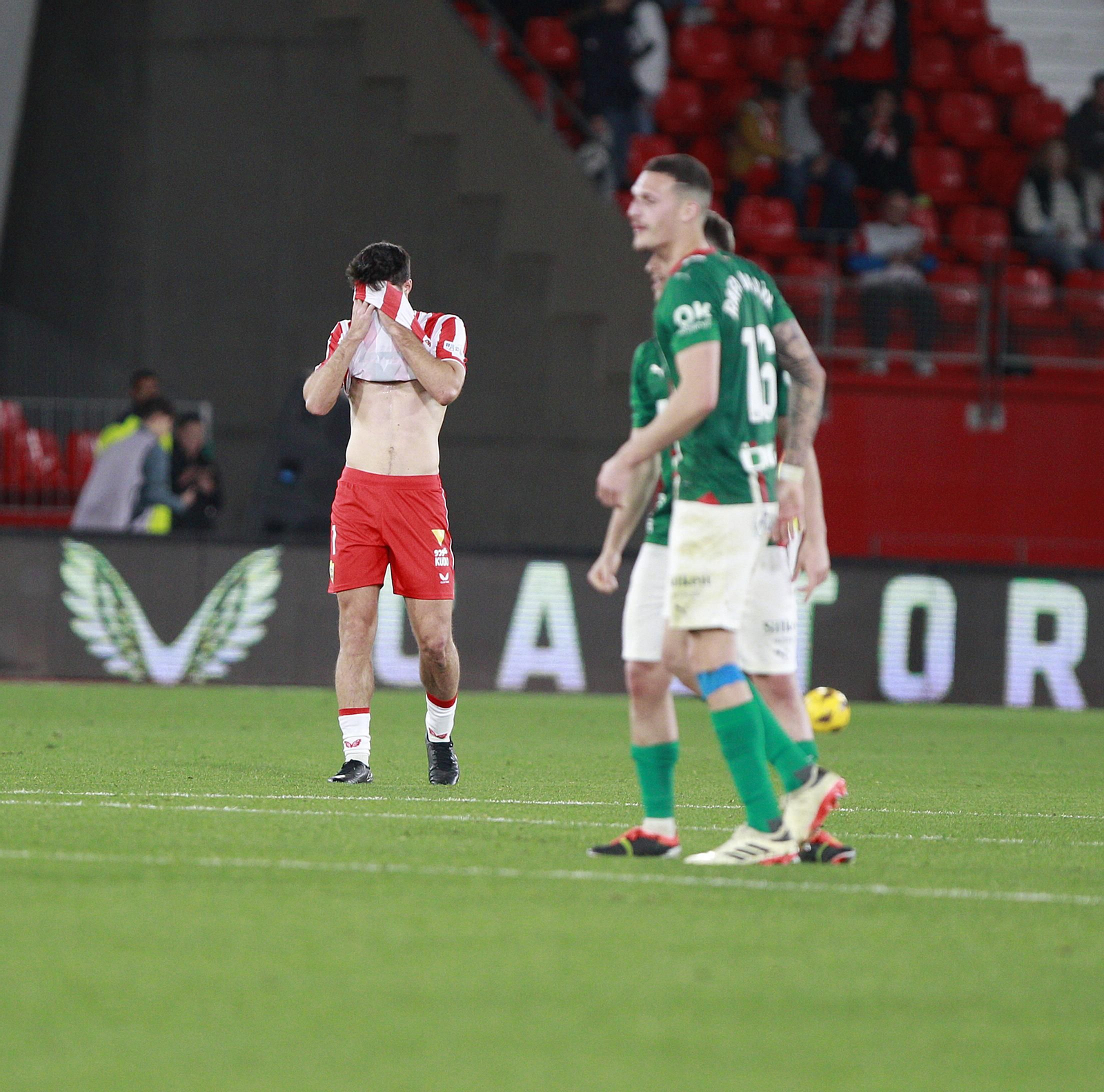 Imágenes del partido U.D. Almería-Deportivo Alavés