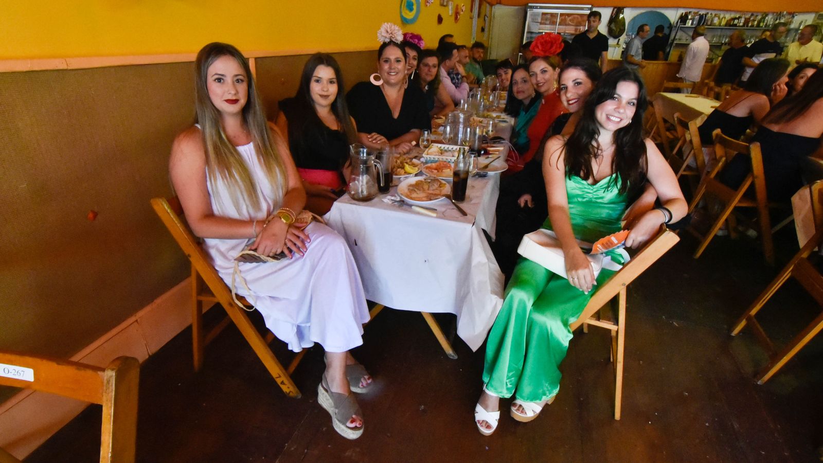 Fotos del miercoles en la Feria Real de Algeciras Dia de la Mujer