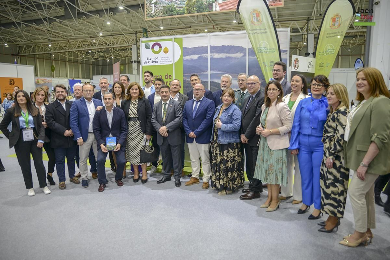 En imágenes: arrancan de forma multitudinaria la X Feria de los Pueblos de Jaén