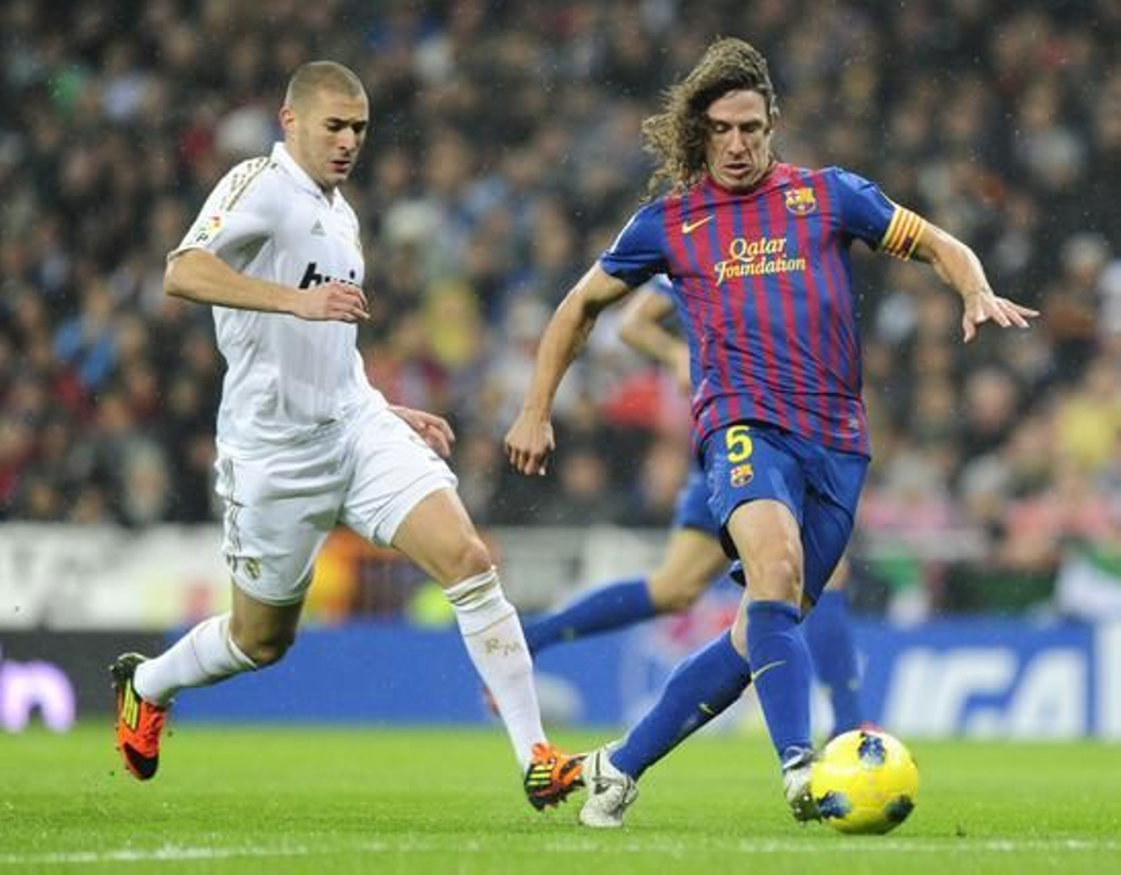 El Barcelona vence al Real Madrid a domicilio (1-3). / AFP