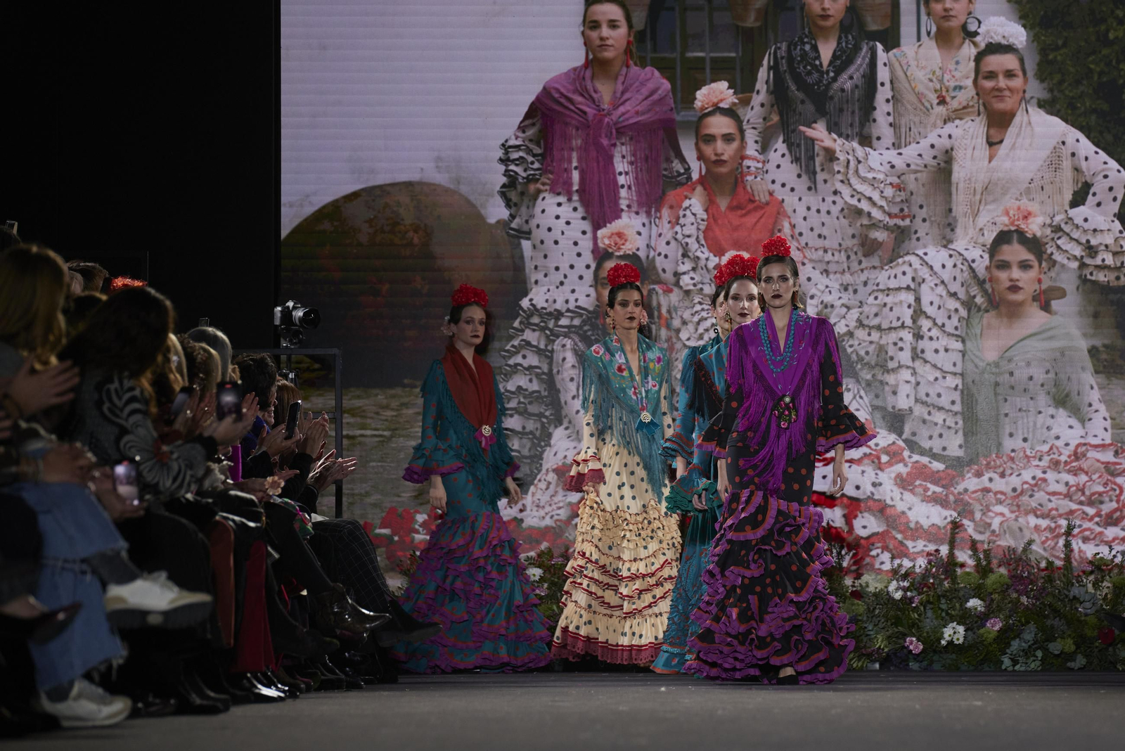 El desfile de Delia Núñez - Flamenca Pol Núñez en We Love Flamenco 2025, todas las fotos