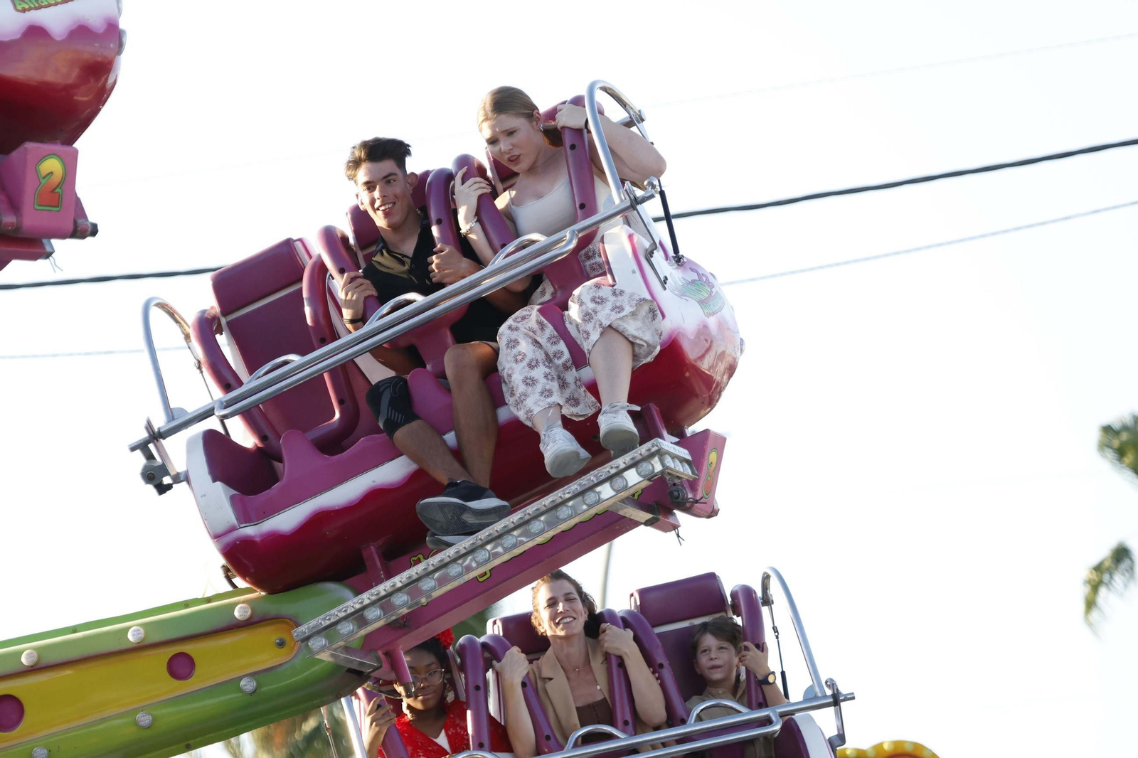 Búscate en las fotos del viernes de la Feria de La Línea