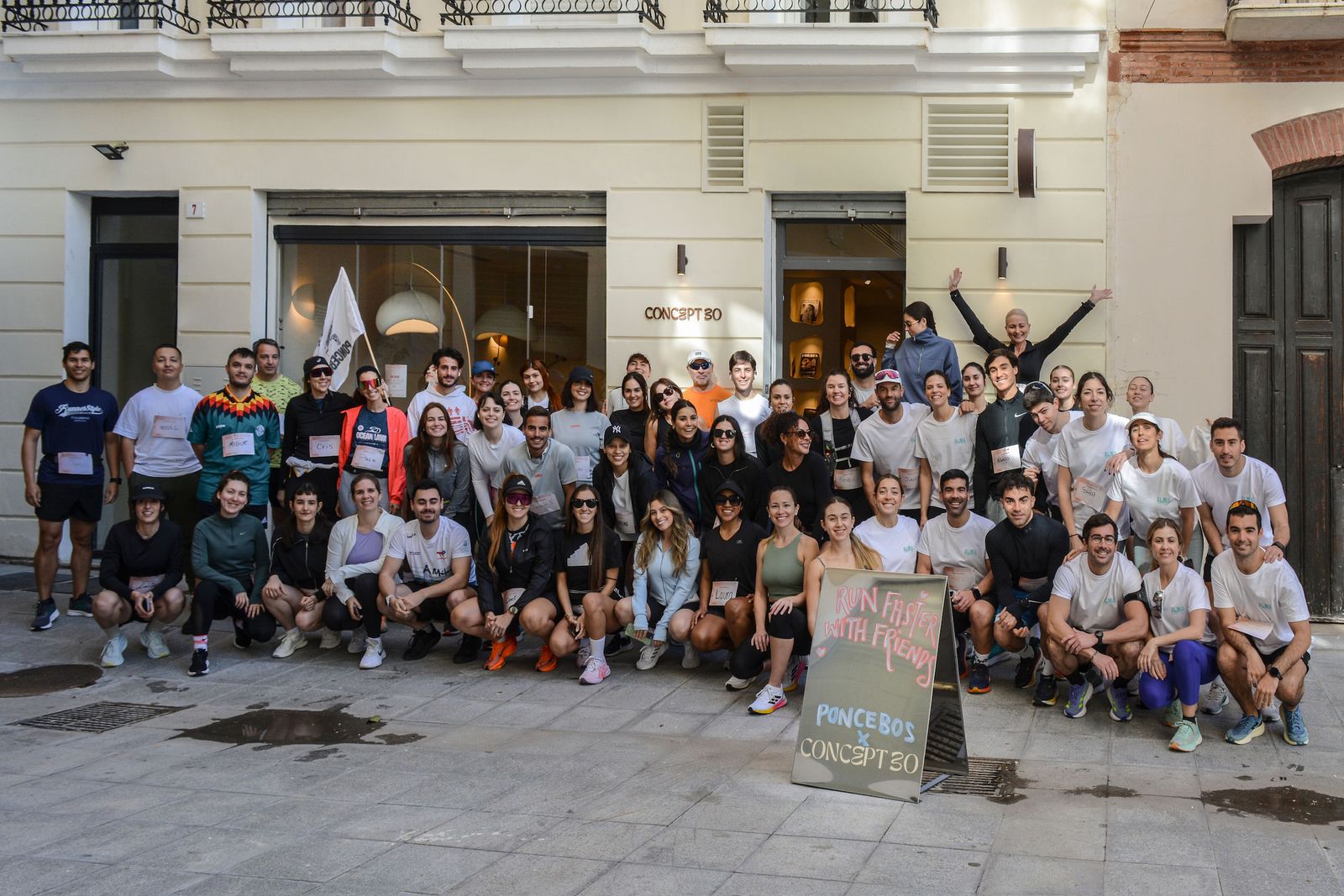 La reunión de corredores más numerosa de Poncebos Club hasta la fecha