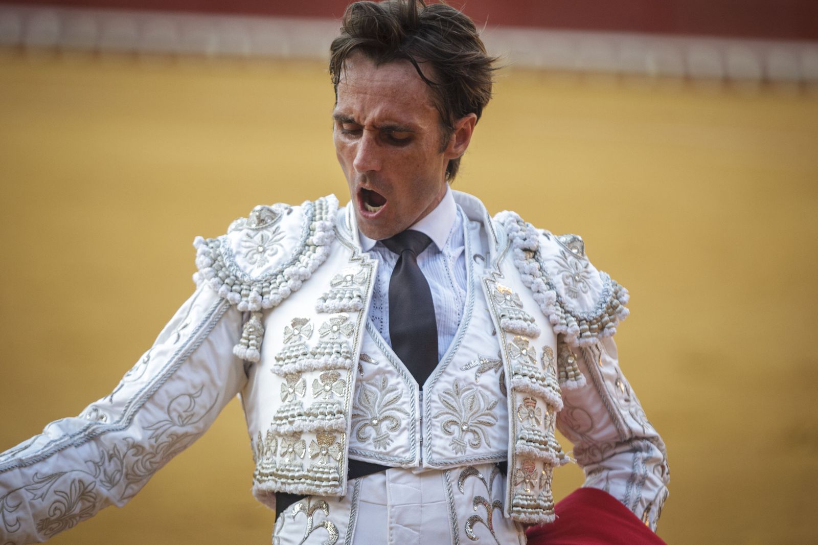 Búscate en la corrida de toros de El Puerto con Escribano, Morilla y Pinar