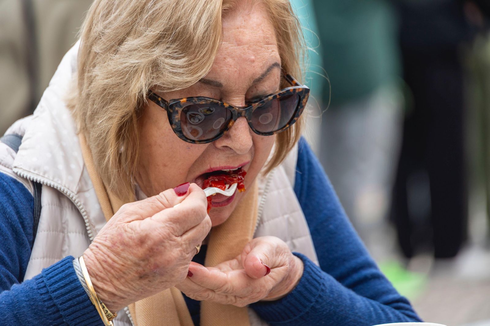 Todas las imágenes de la Ostionada en la plaza de San Antonio