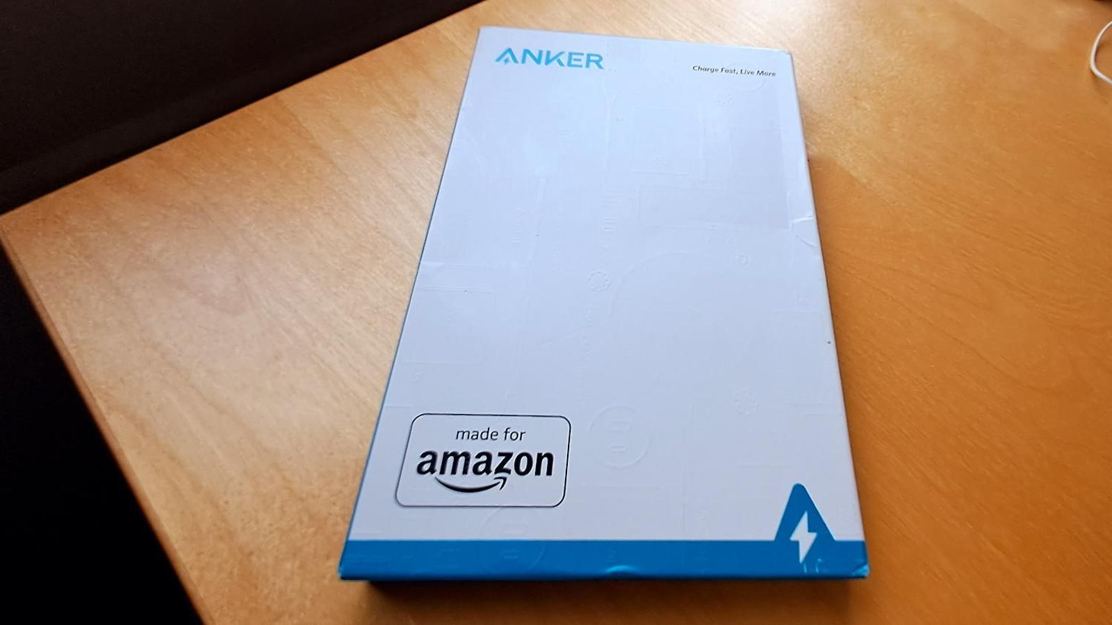 Cargador inalámbrico para los auriculares Echo Buds de Amazon