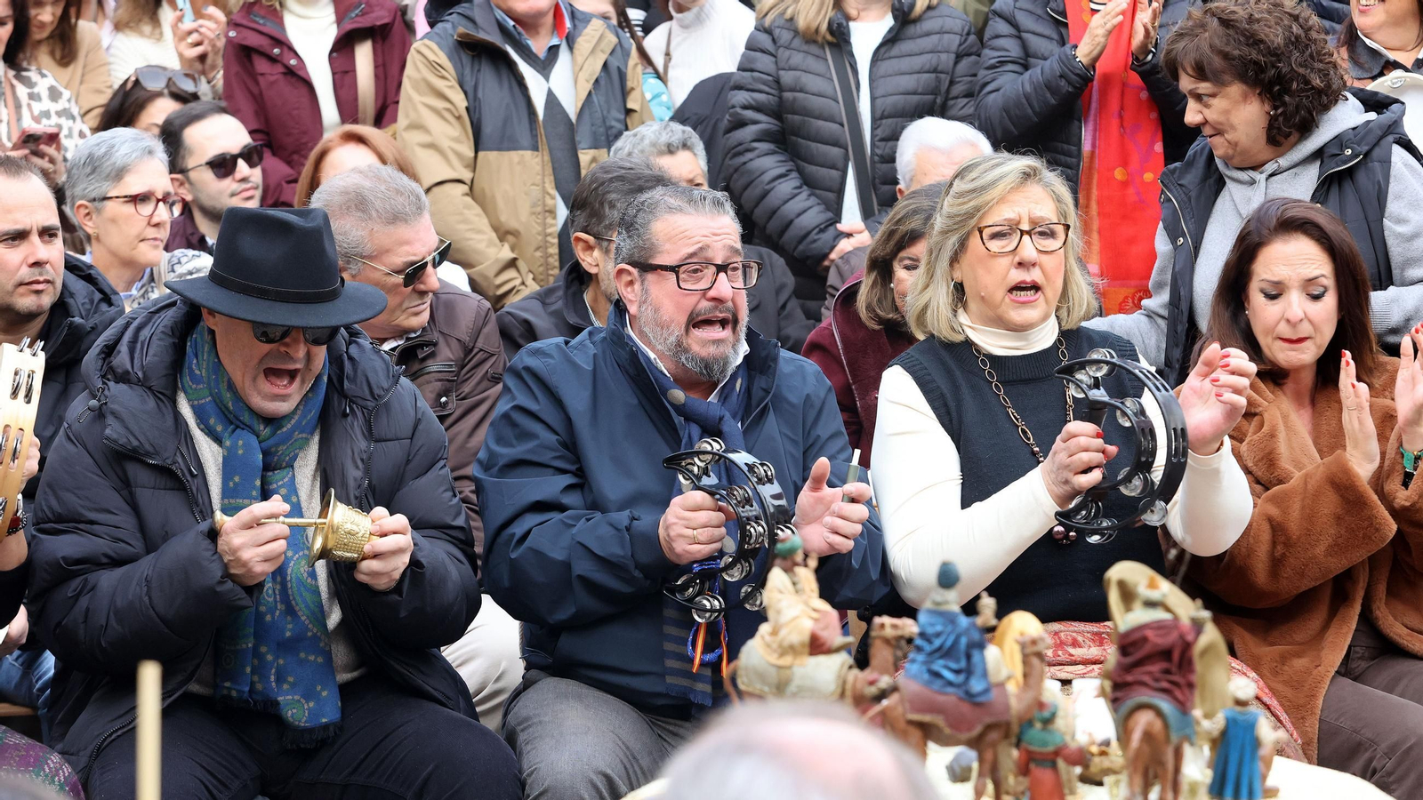 Imágenes de la zambomba BIC en Jerez