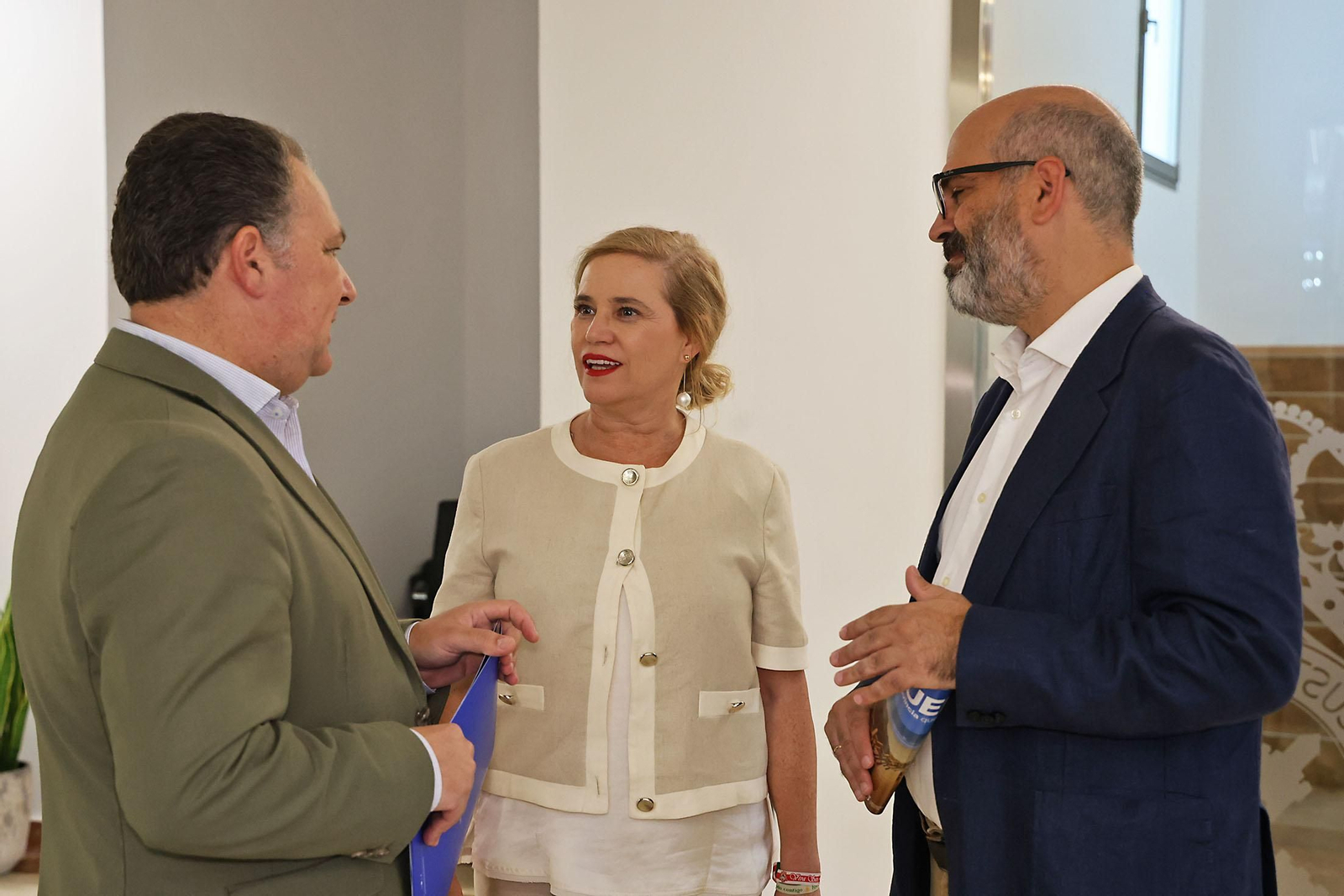 Imágenes de la presentación de la revista de Turismo "Huelva Tu Destino"