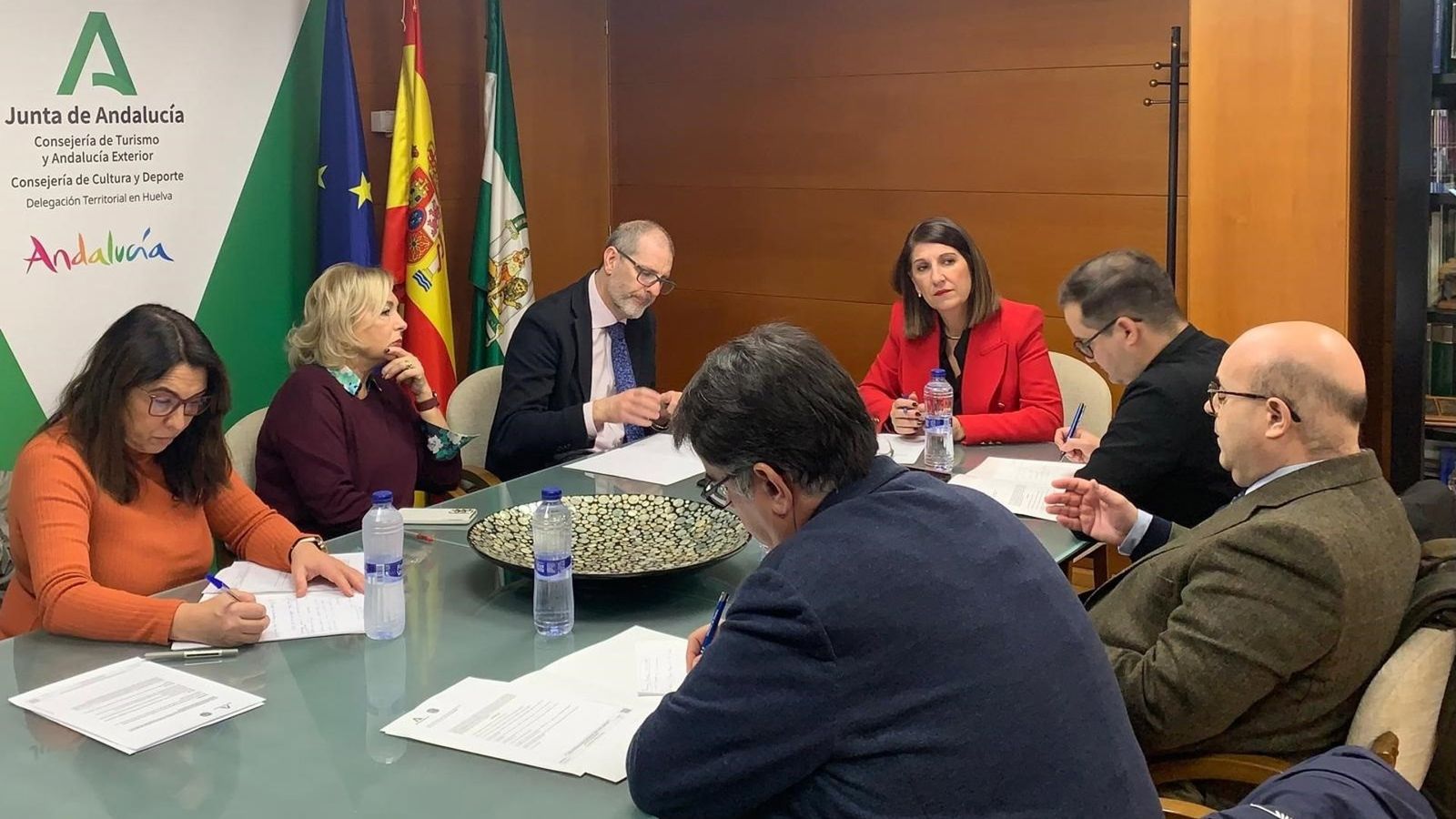 Reunión de la comisión mixta.