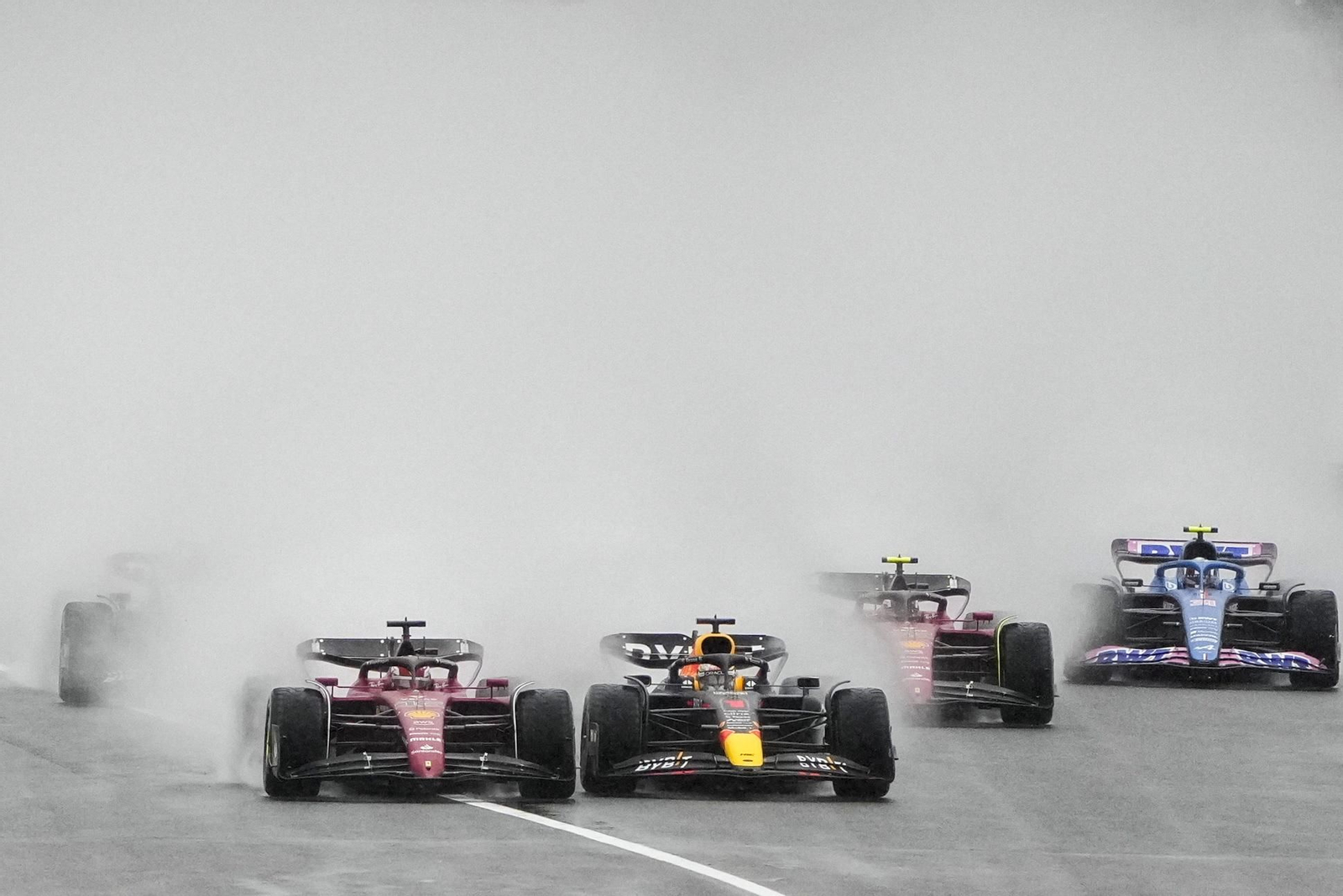 Las imágenes del segundo título de Verstappen