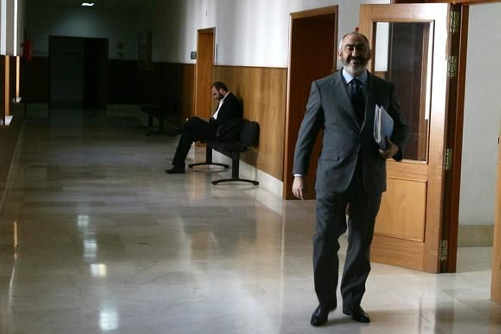 Rodríguez de Castro: "La conexión Bahía Competitiva-Rilco es una grave realidad"