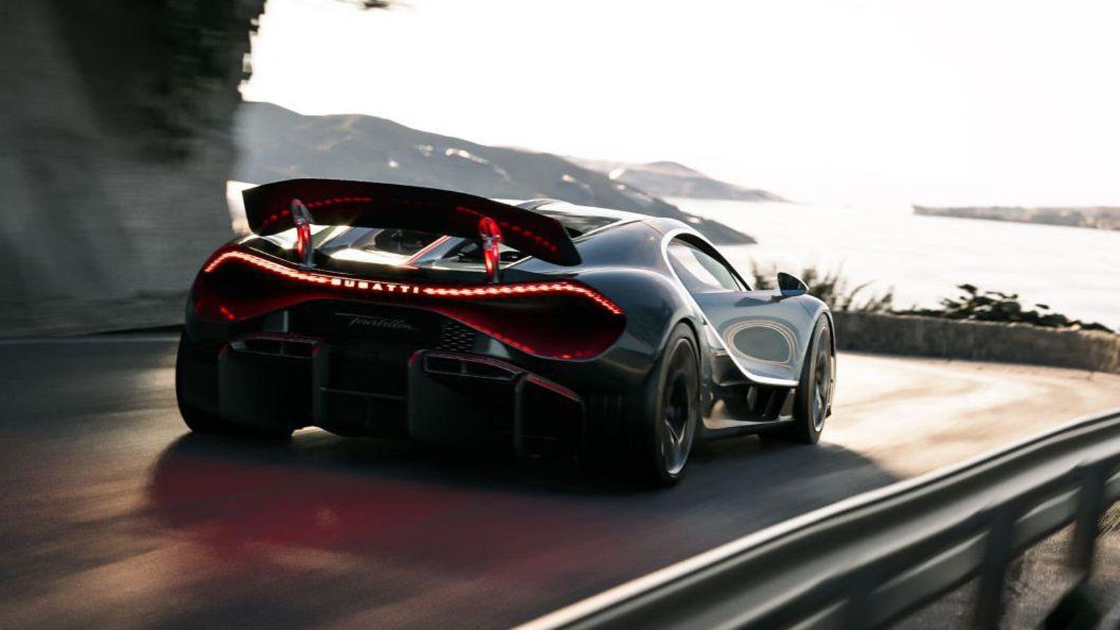 Su fabricación, una vez que se finalice la fase de desarrollo, se hará en el Bugatti Atelier en Molsheim (Francia), siguiendo a los últimos modelos con motor W16 de la marca, los Bolide y Mistral. Su fabricación, una vez que se finalice la fase de desarrollo, se hará en el Bugatti Atelier en Molsheim (Francia), siguiendo a los últimos modelos con motor W16 de la marca, los Bolide y Mistral.