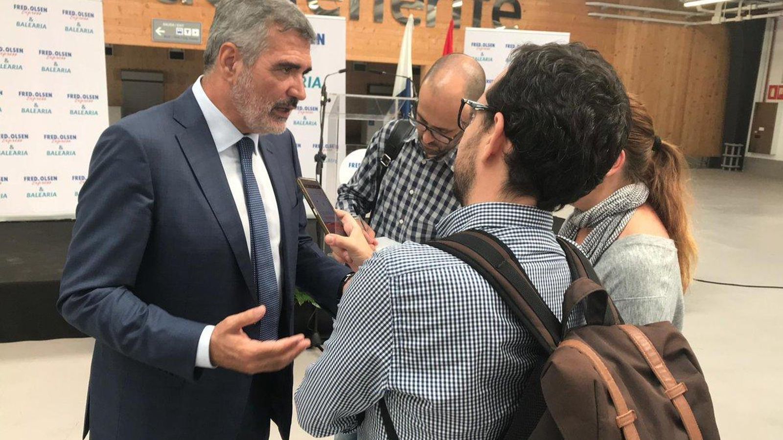 Adolfo Utor, presidente de Baleària en el acto de presentación de la mañana de ayer en Tenerife