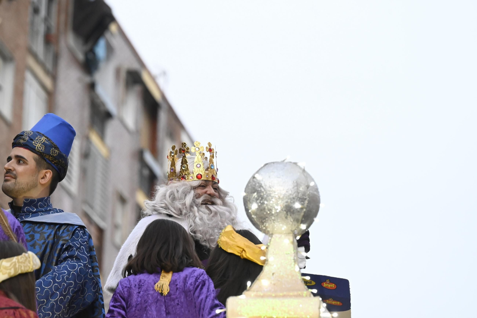 Las mejores fotos del inicio de la Cabalgata de Reyes Magos de Córdoba