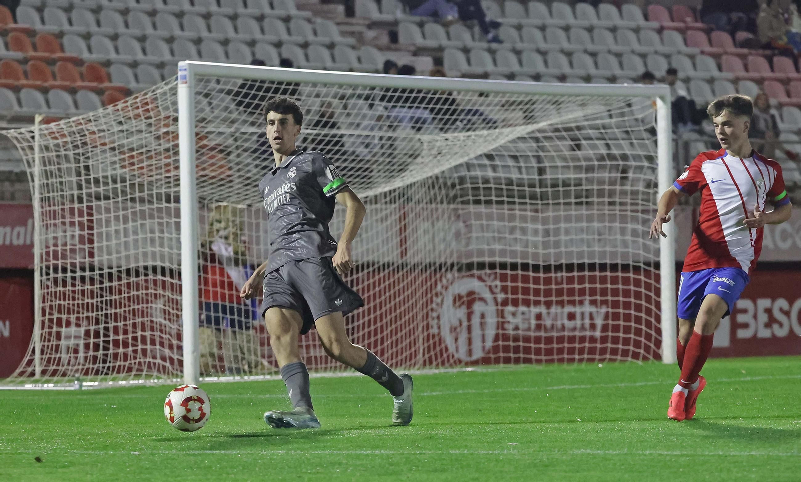 Las mejores fotos del Algeciras - Real Madrid Castilla de Primera Federación