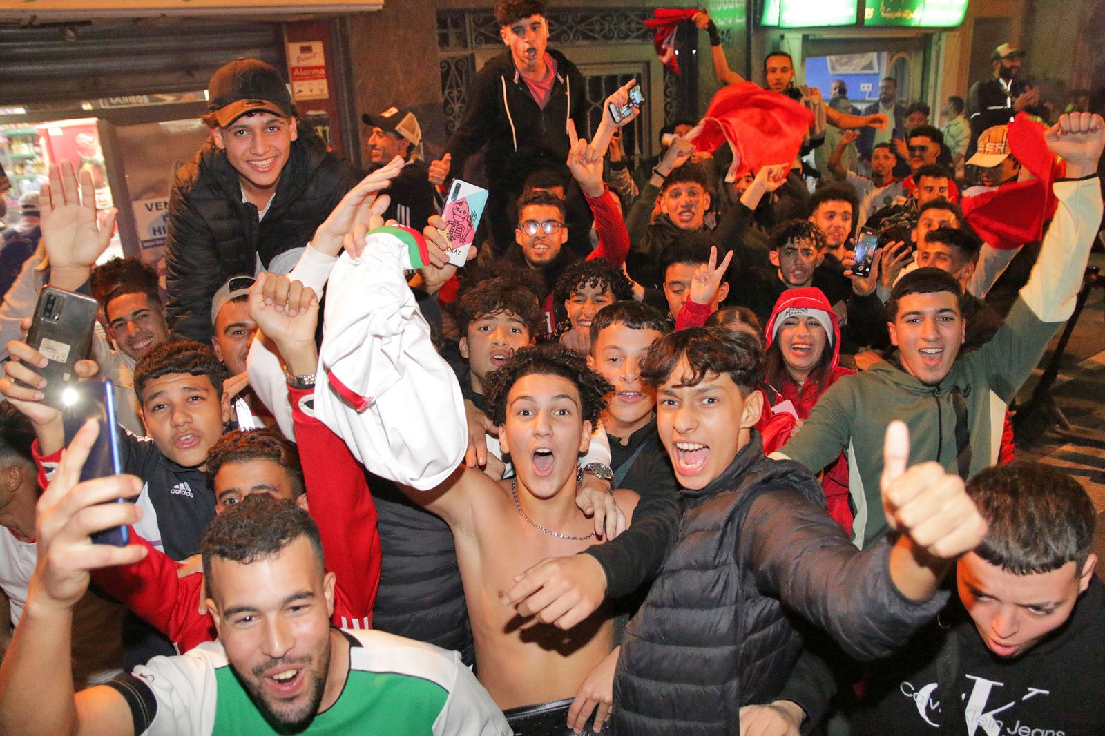 La celebración de la afición marroquí de Almería, en imágenes