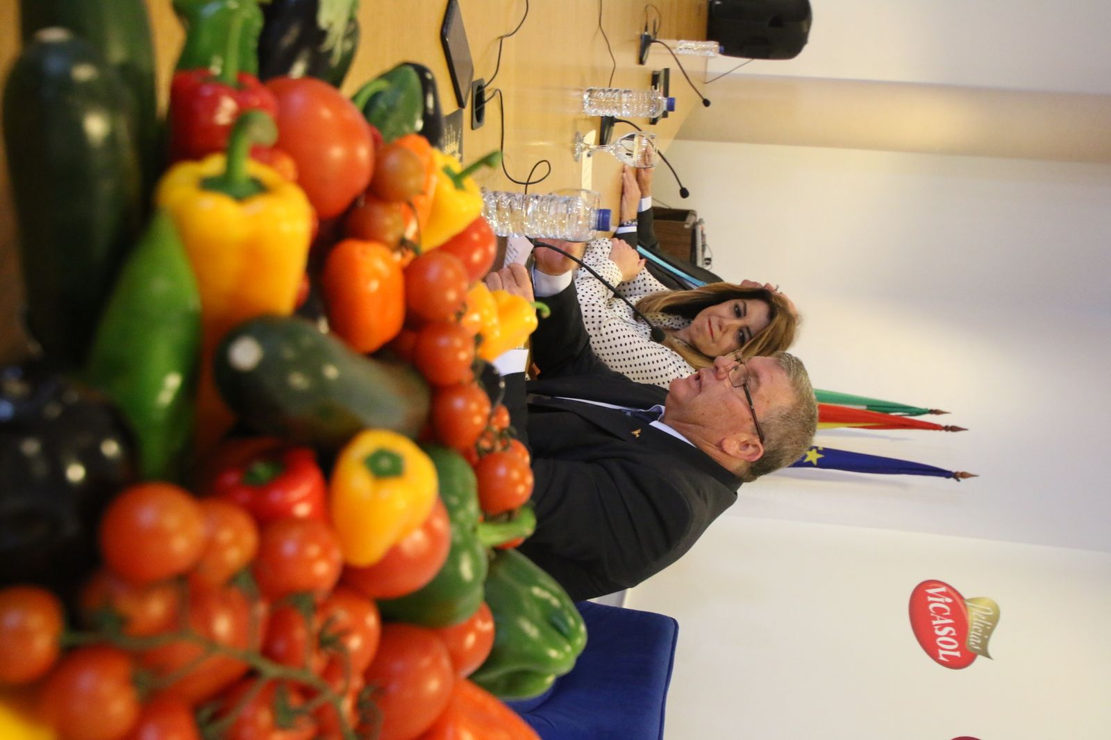 Las imágenes de la visita de Susana Díaz a Almería