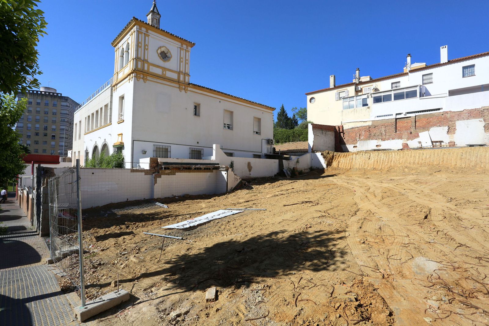 Parte del solar que ocupaba la sede socialista.