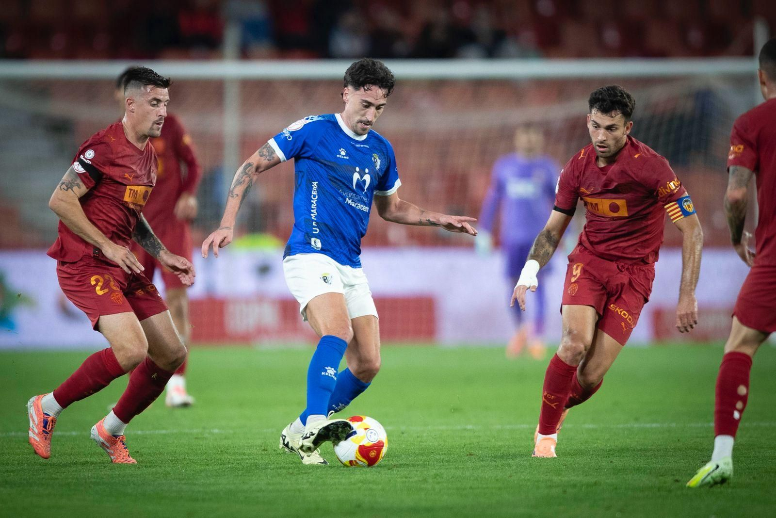 Las mejores imágenes del duelo copero entre UD Maracena y Valencia CF