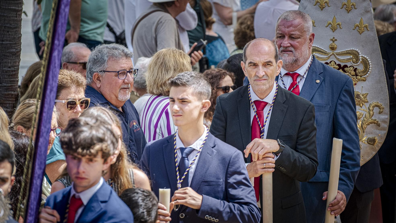 Búscate entre las imágenes del Domingo de Corpus en Cádiz