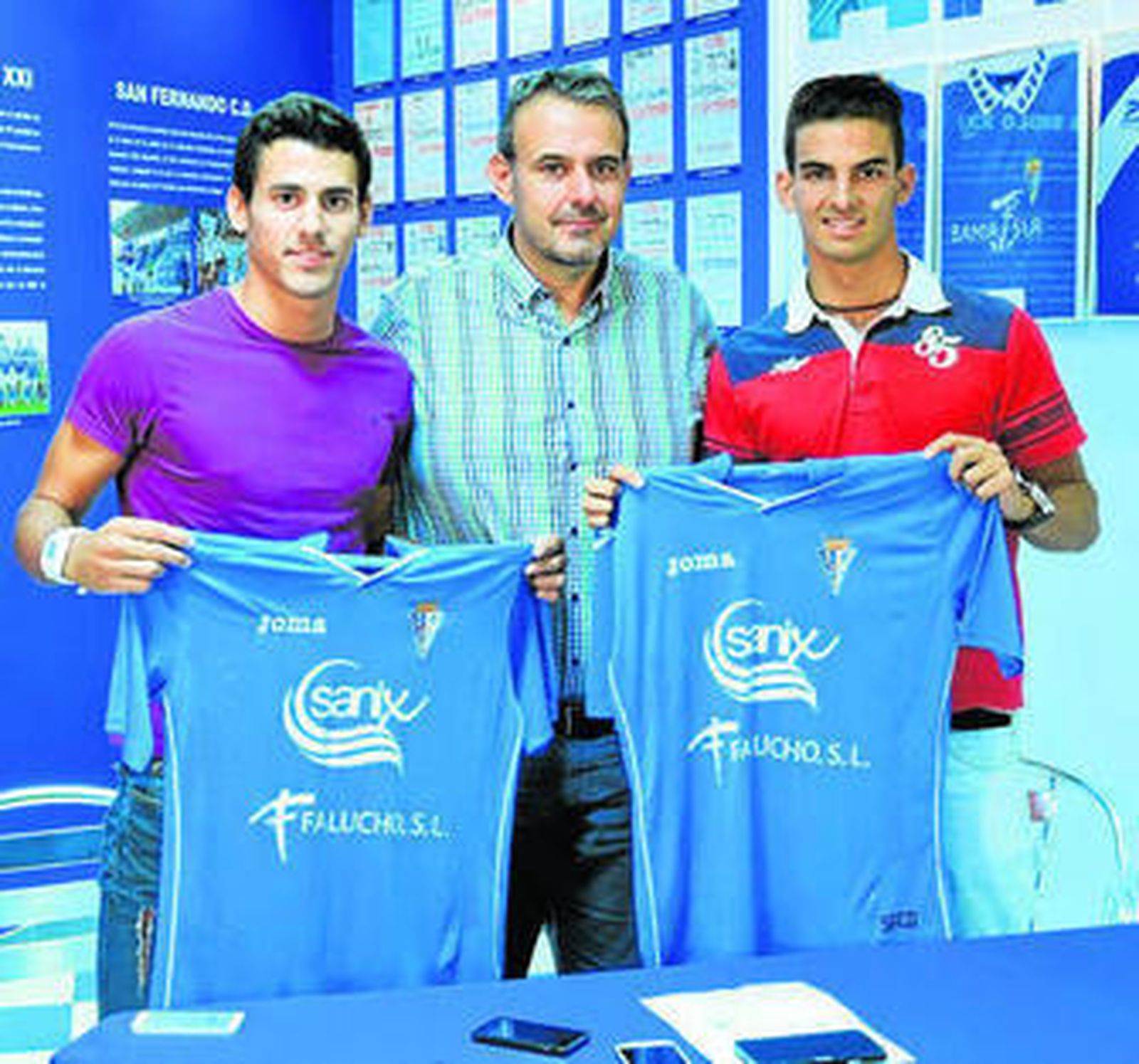 Ale Granado, Daniel Luna y Pablo Aguilera, ayer en la presentación.