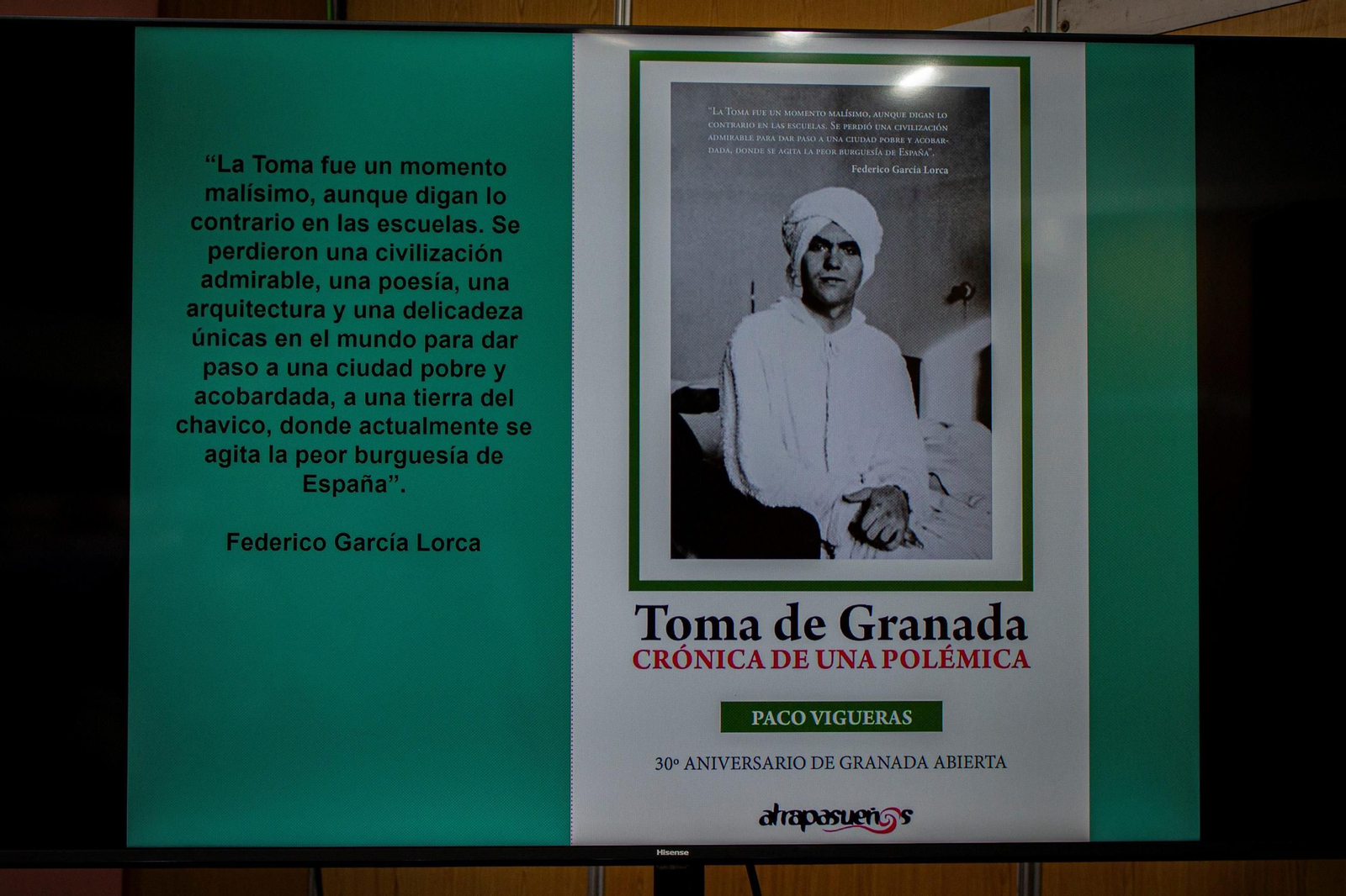 Paco Vigueras presenta 'Toma de Granada: crónica de una polémica' en la Feria del Libro de Granada