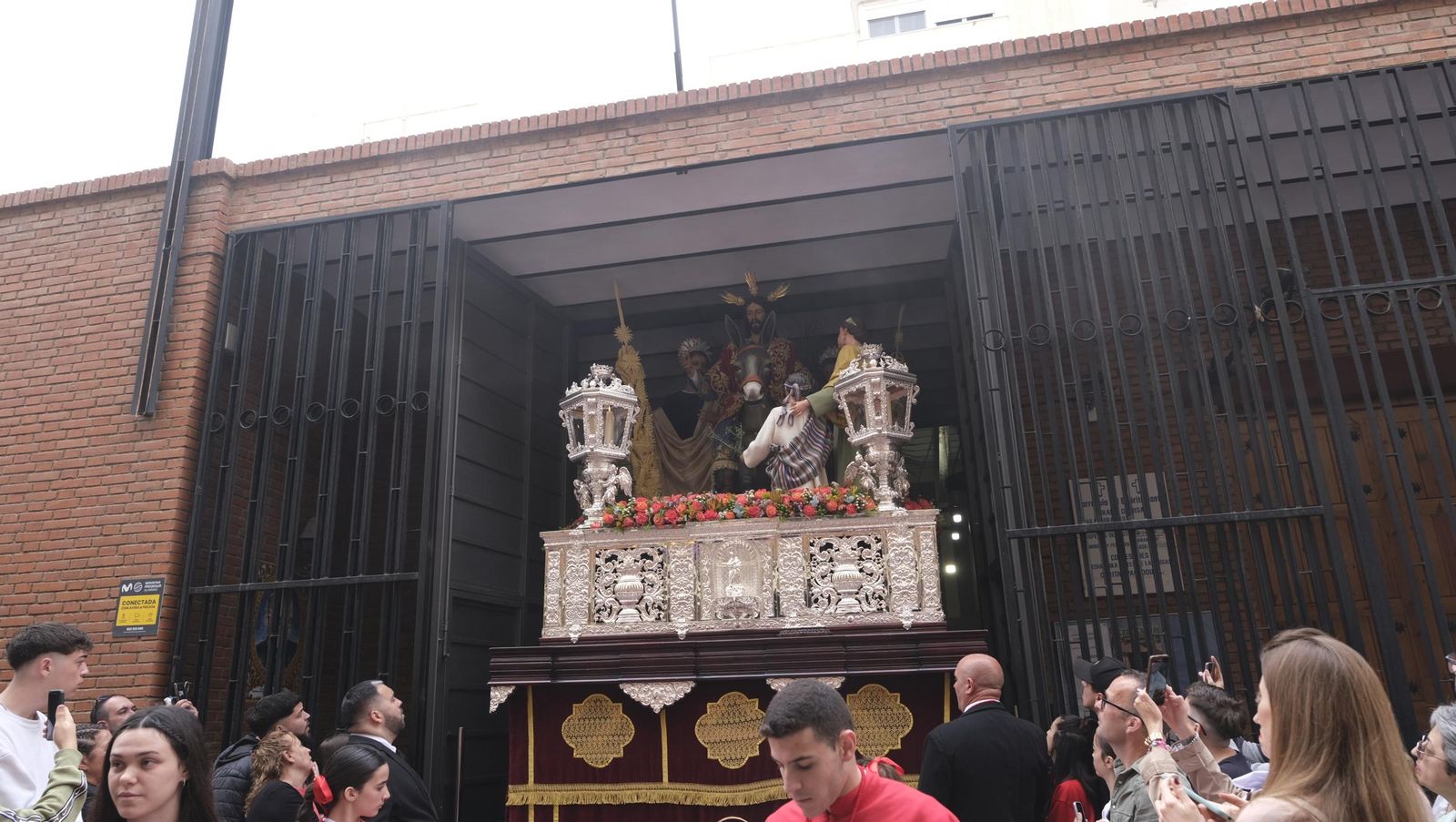 La Borriquita en la Semana Santa de Almería 2025, en imágenes