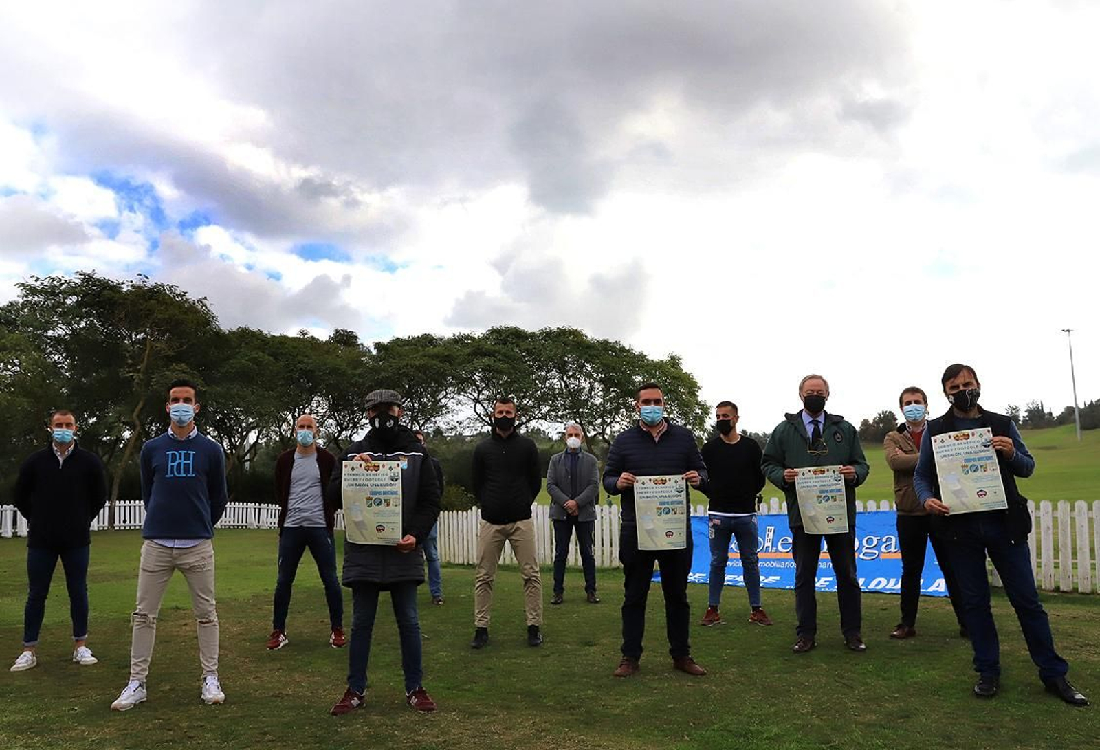 El cartel del torneo benéfico ha sido presentado este miércoles en las instalaciones del Sherry Golf.