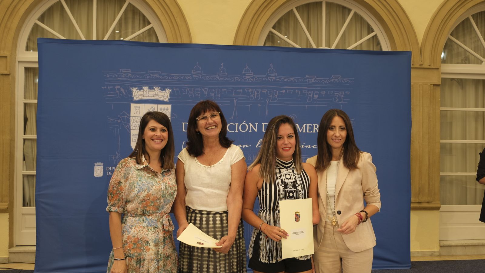 Entrega de ayudas a colectivos sociales en la Diputación de Almería