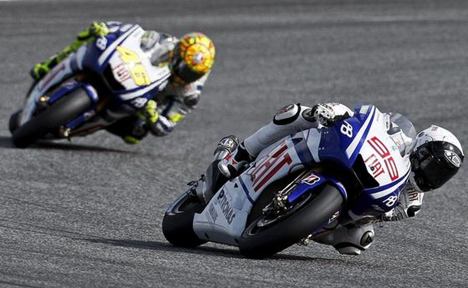 Jorge Lorenzo, por delante de Valentino Rossi.

Foto: Efe