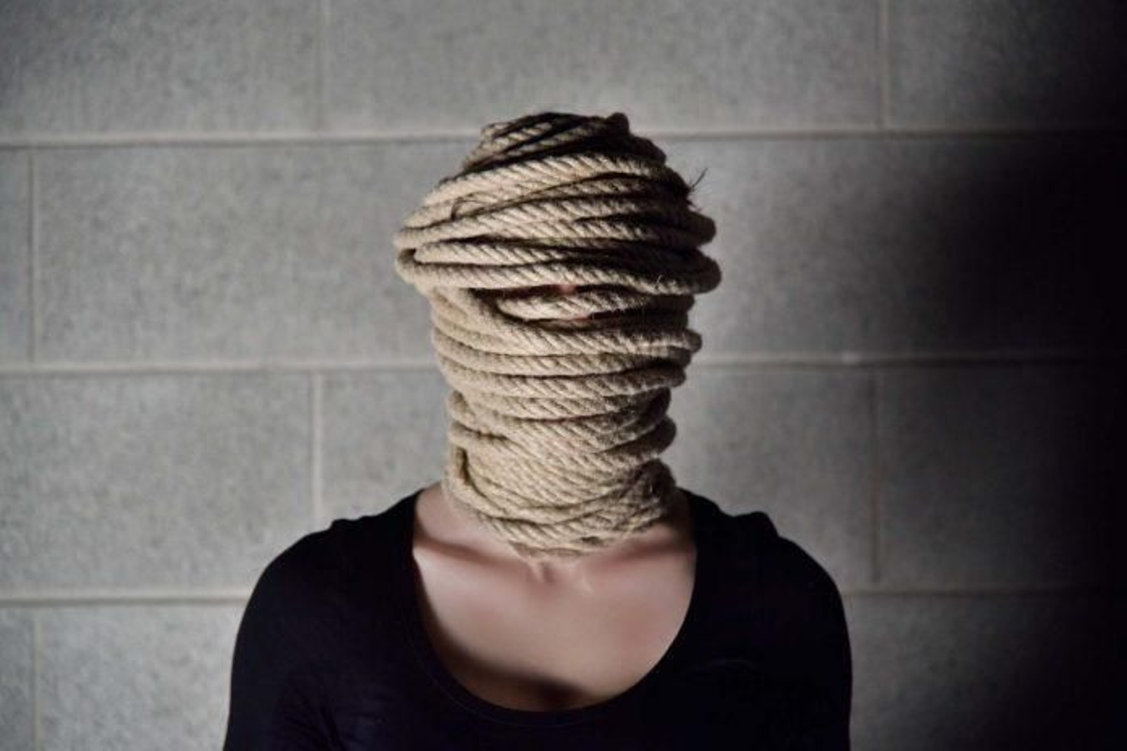 La UAL acercará a sus estudiantes al fenómeno delictivo de la trata y otras formas de violencia