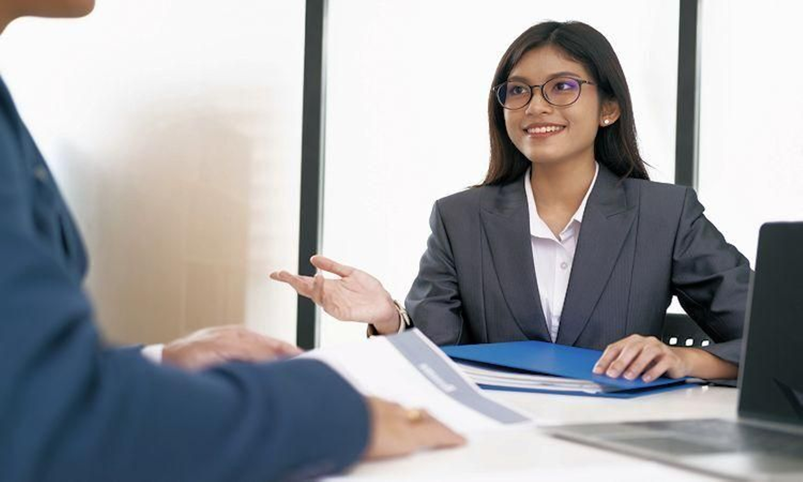Cómo dejar un trabajo con la cabeza bien alta Cómo dejar un trabajo con la cabeza bien alta