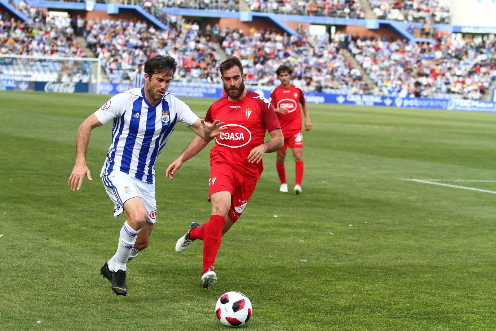 Imágenes del encuentro entre el Recreativo de Huelva y el San Fernando