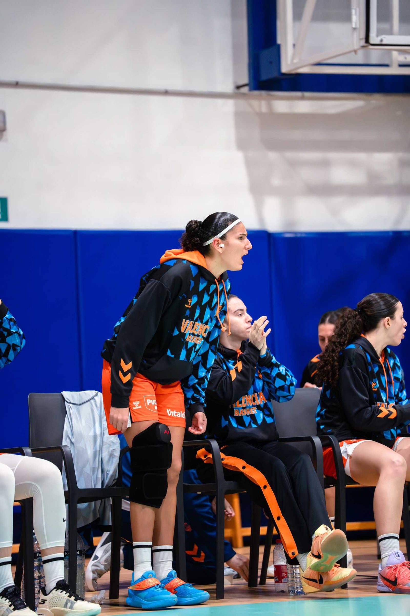 Apoteosis en Estepona; cae el campeón Valencia (67-66)