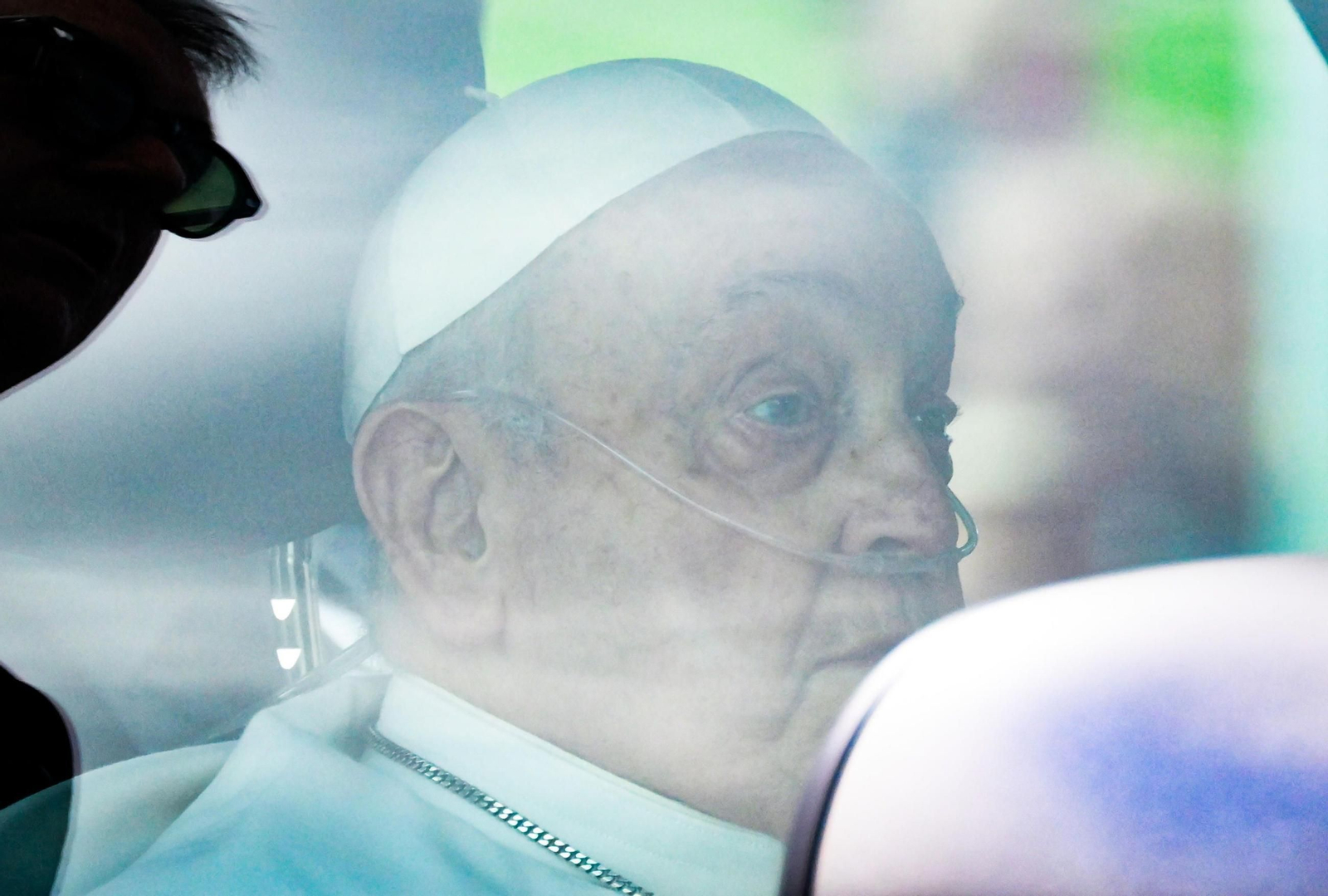 Las mejores imágenes de la reaparición del Papa