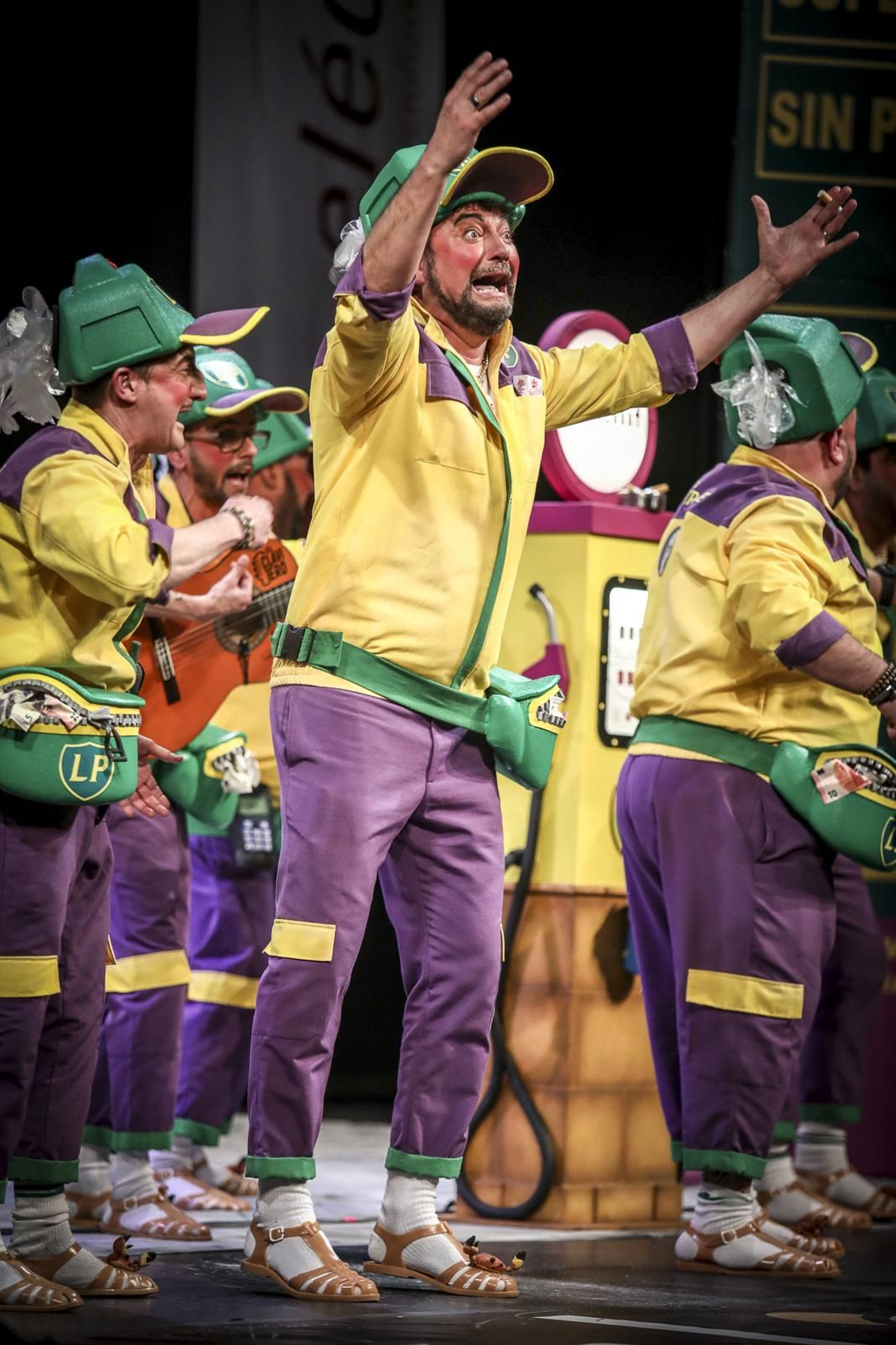 Chirigota Los niños de la Petróleo