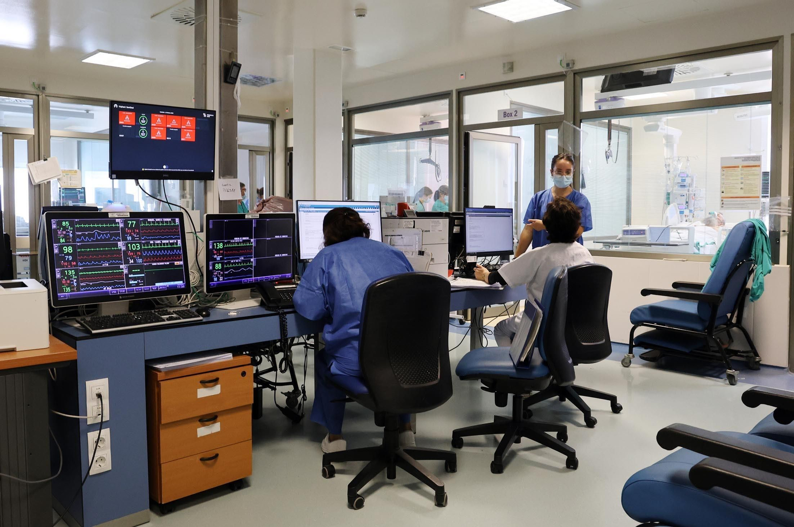 Imágenes de la UCI del Hospital Infanta Elena en Huelva