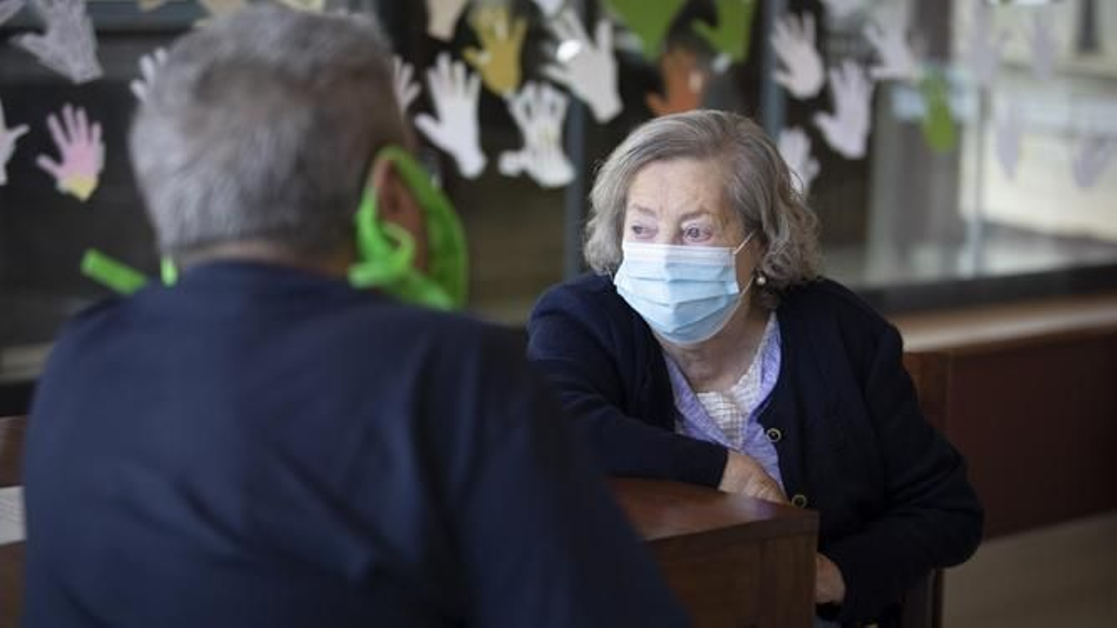 Ancianos en una residencia.