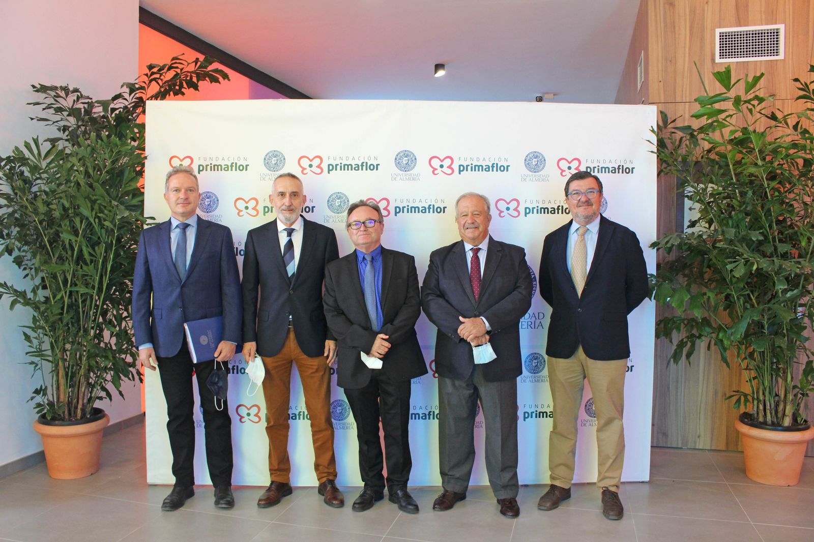 La comisión de Evaluación de la Cátedra Primaflor de Agricultura Sostenible y Alimentación Saludable de la Universidad de Almería