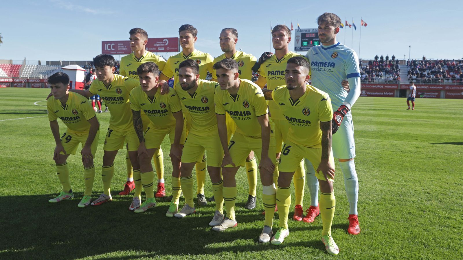 El once del Villarreal B en el Nuevo Mirador.