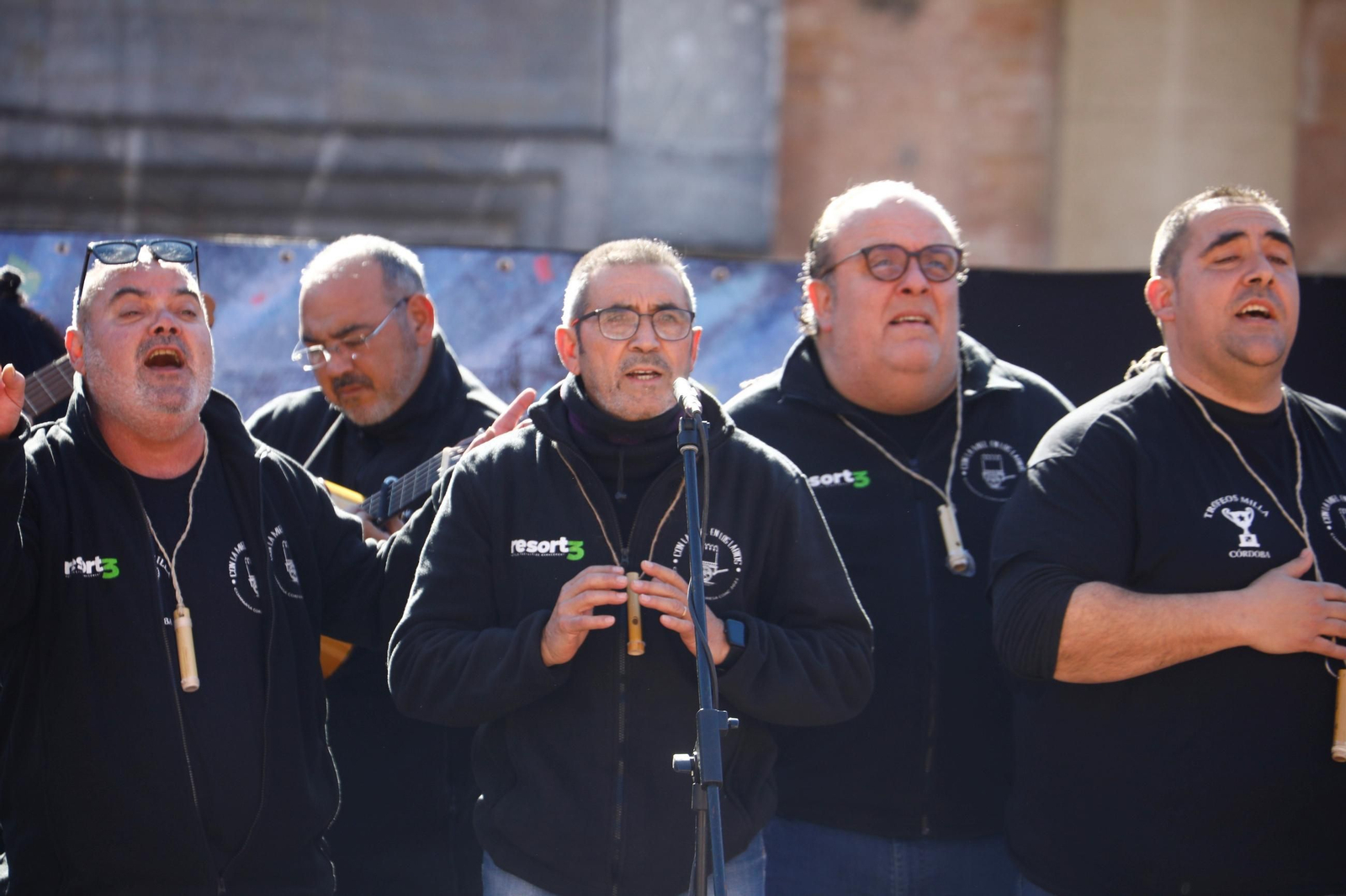 Las mejores imágenes de la salmorejá que da comienzo al Carnaval de Córdoba 2025