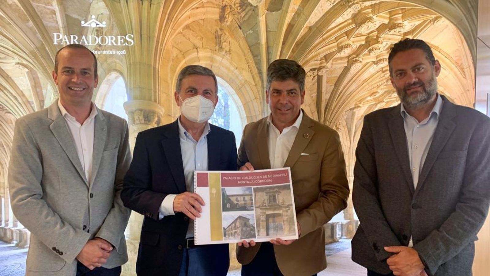 Reunión con Paradores de España.