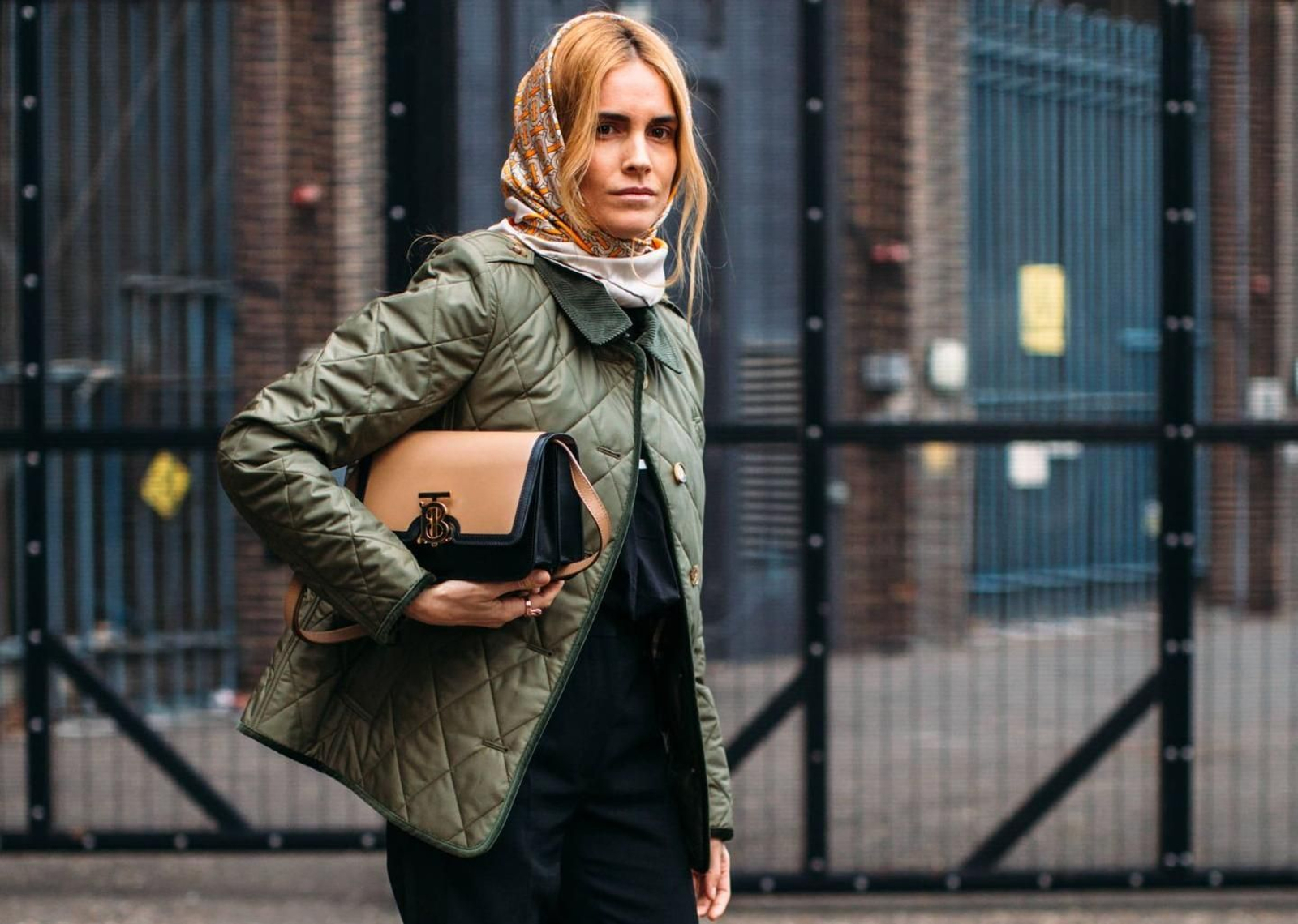 Primark tiene la chaqueta acolchada más barata y ligera que siempre llevarás cuando haga frío.