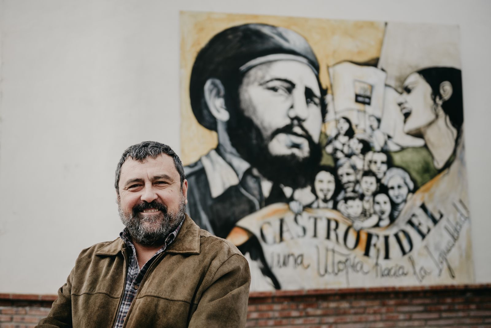 Paco Tous como alcalde del ficticio pueblo de Castrofidel