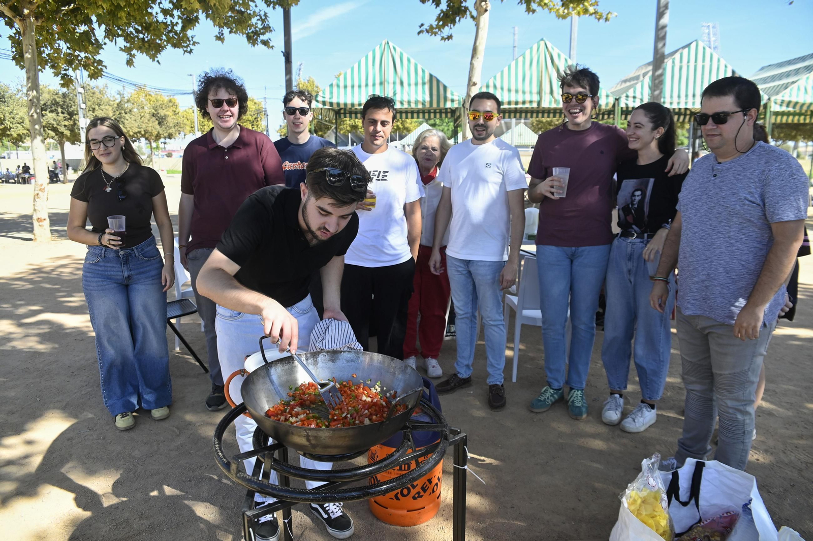 Los peroles se trasladan a El Arenal por San Rafael, en imágenes